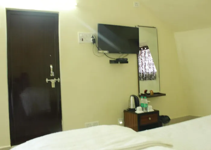 Hamsa Hill Resort